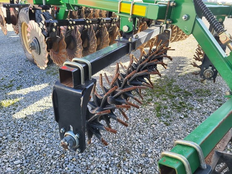 2022-great-plains-1000tm-image-22