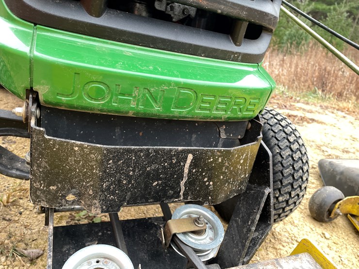 john-deere-x300-image-15