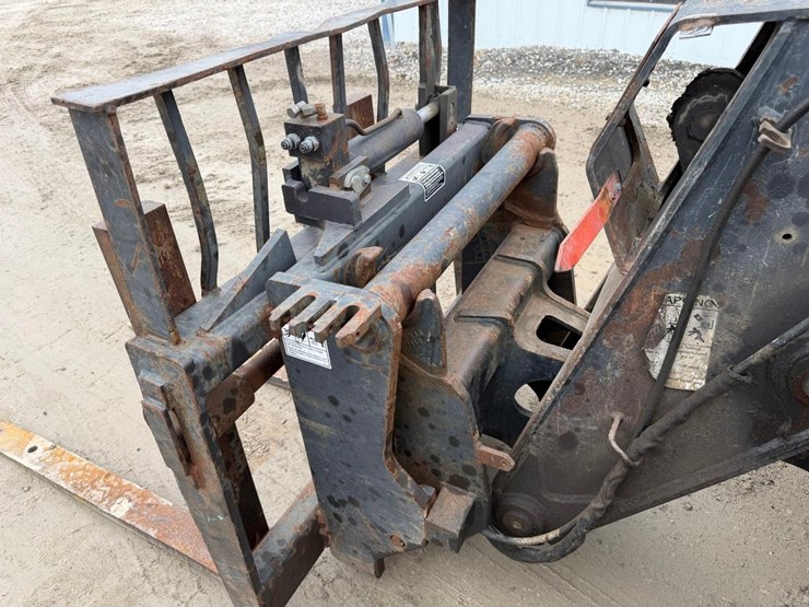 bobcat-v723-image-10