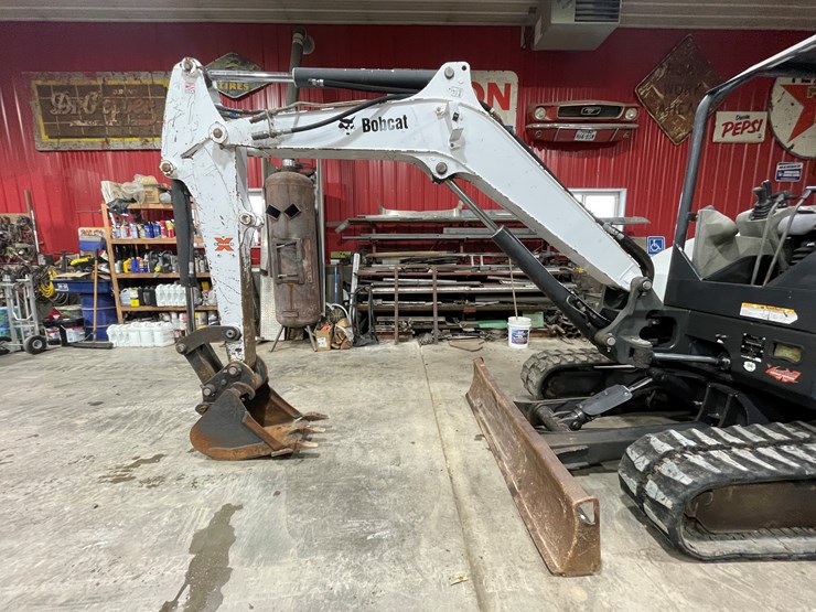 bobcat-e42-image-9