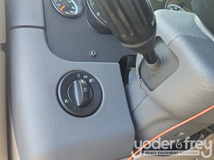 2018-freightliner-cascadia-image-47