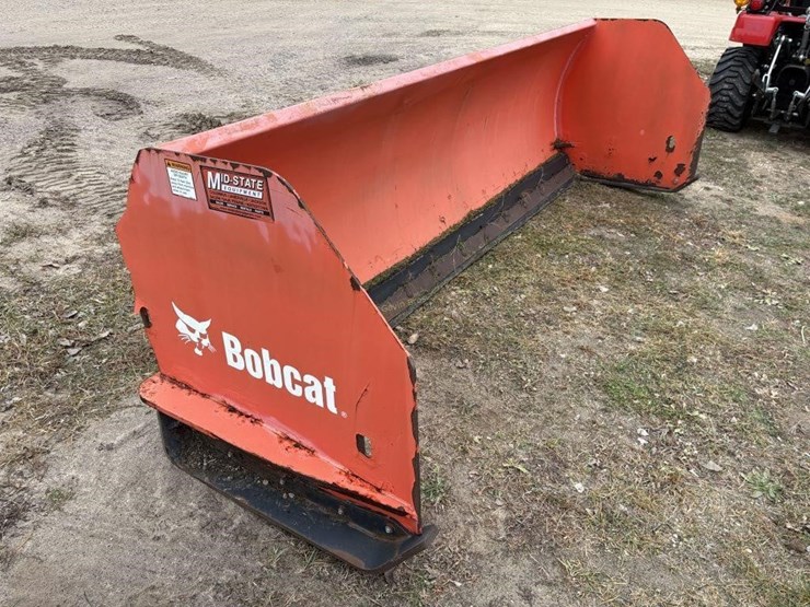 10'-bobcat-universal-attach-snow-pusher-image-1
