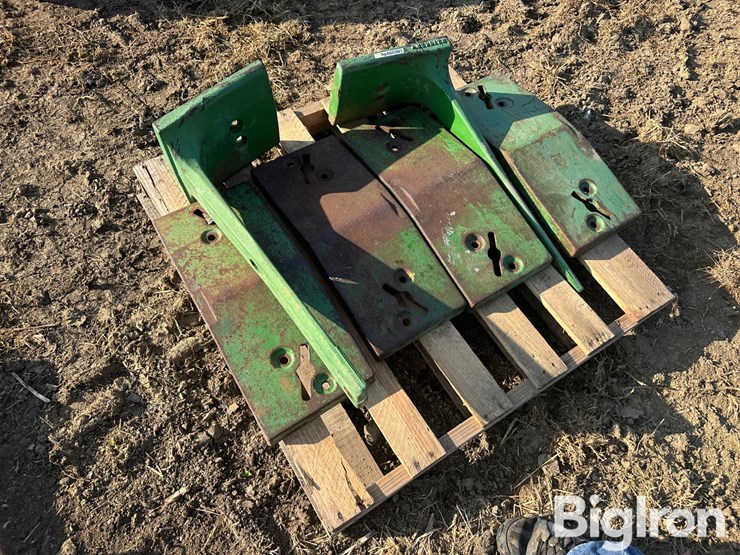 john-deere-10-image-5