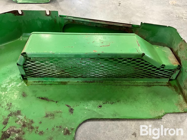 john-deere-4520-image-18