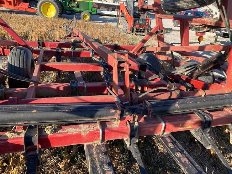 case-ih-4300-image-48