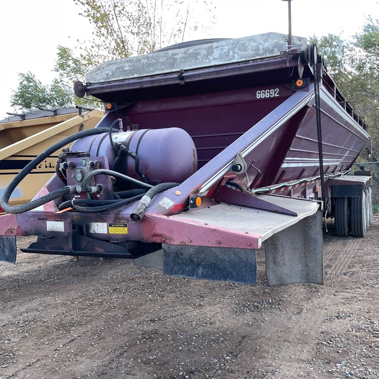 RED RIVER LIVE BOTTOM