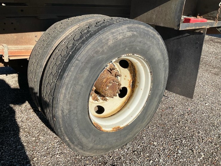 gmc-topkick-image-23