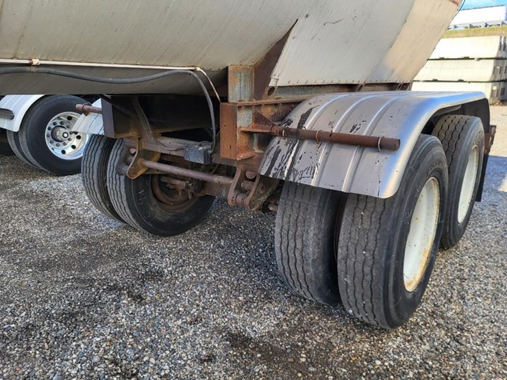 1979-trailmobile-trailer-image-19