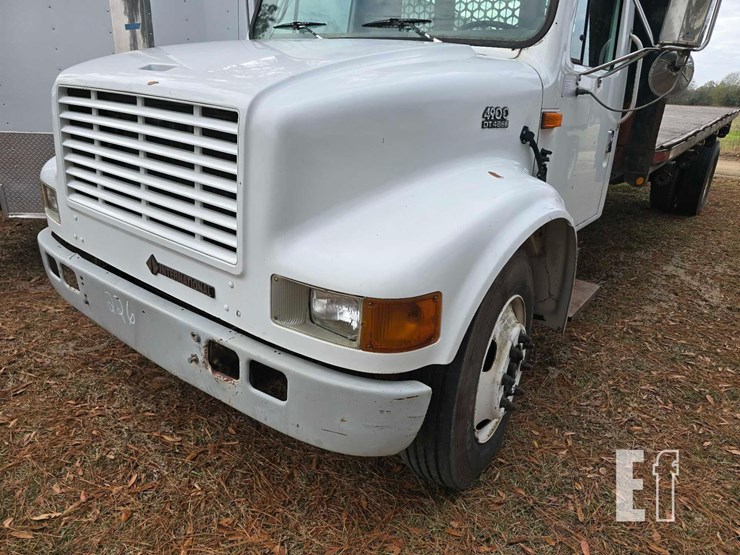 international-4700-image-7