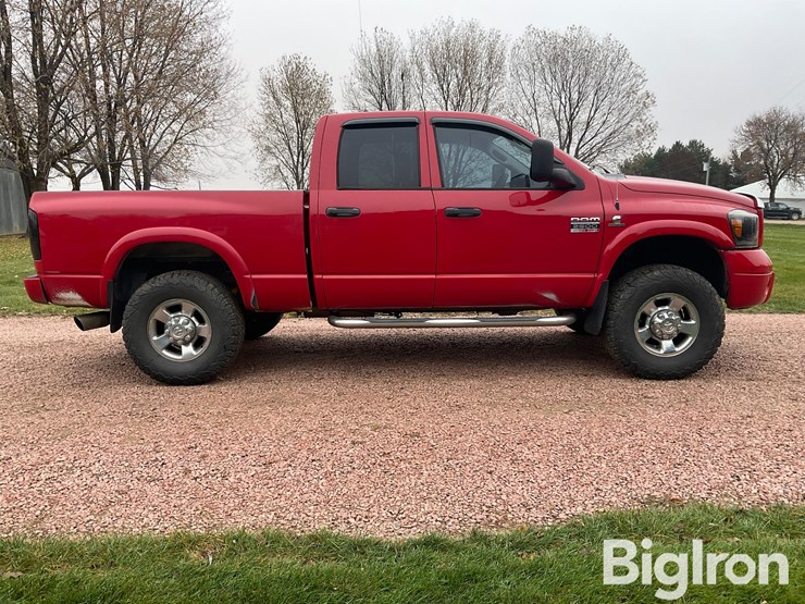 dodge-ram-2500-image-4