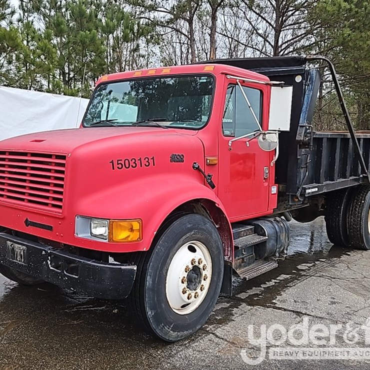 1994 INTERNATIONAL 4900