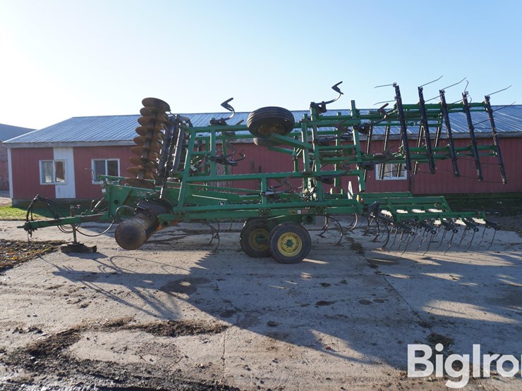 john-deere-726-image-8