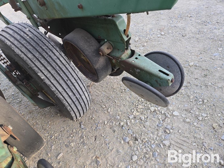 john-deere-7000-image-18