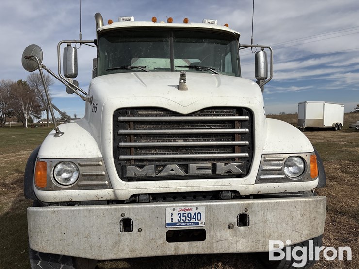 2003-mack-cv500-tri/a-concrete-transit-truck-w/bridgemaster-booster-image-11