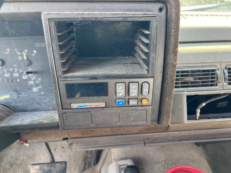 gmc-sierra-1500-image-12