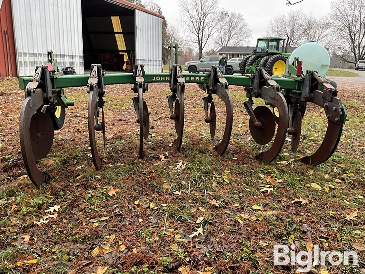 john-deere-910-image-6