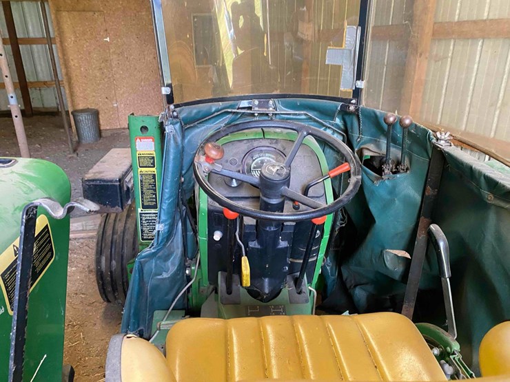 john-deere-2555-image-10