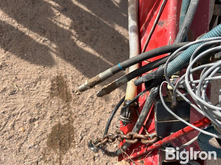 case-ih-5500-image-11