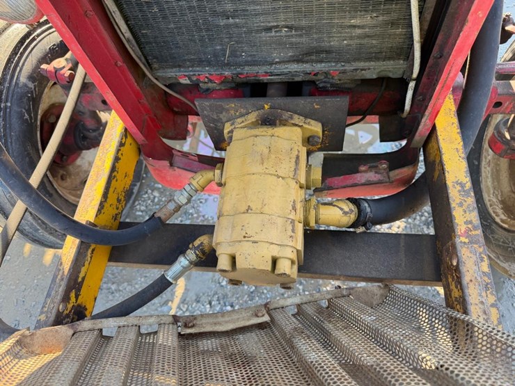 international-b414-image-10