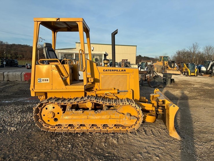 caterpillar-d3b-image-2