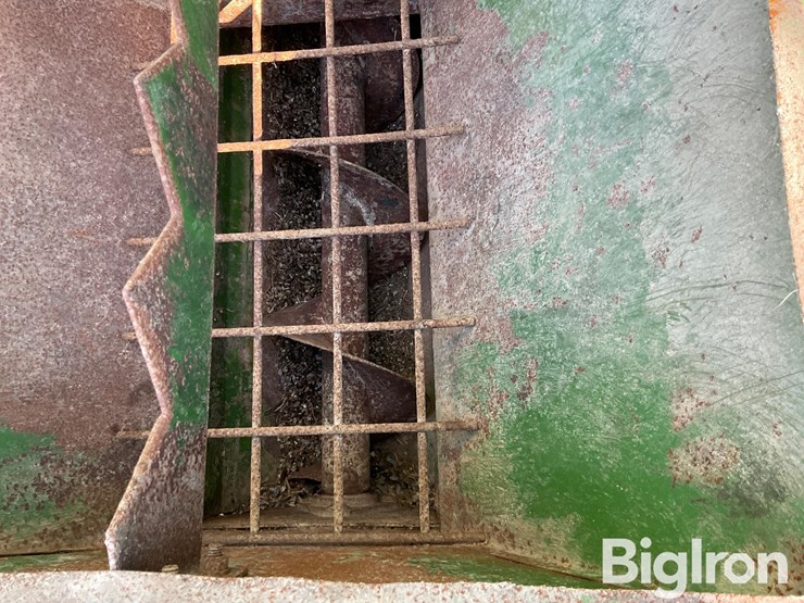 john-deere-750-image-20