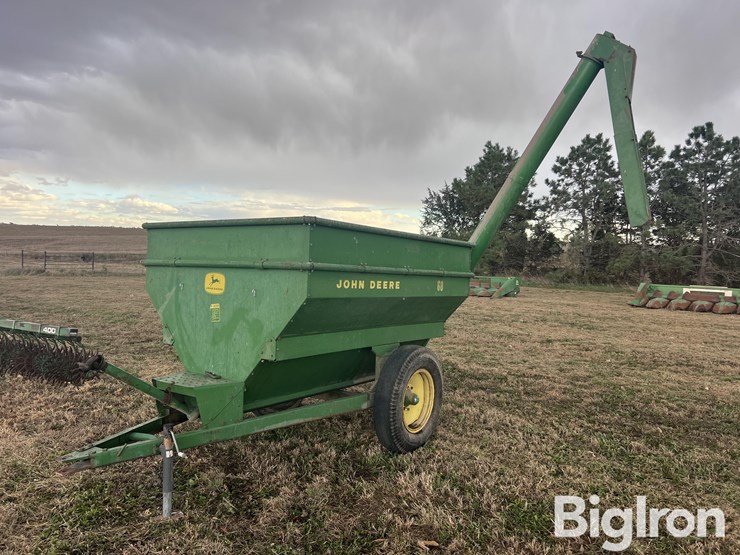 john-deere-68-image-1