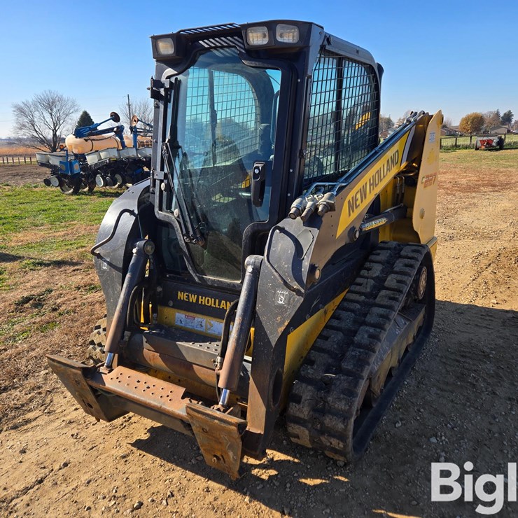 NEW HOLLAND C227