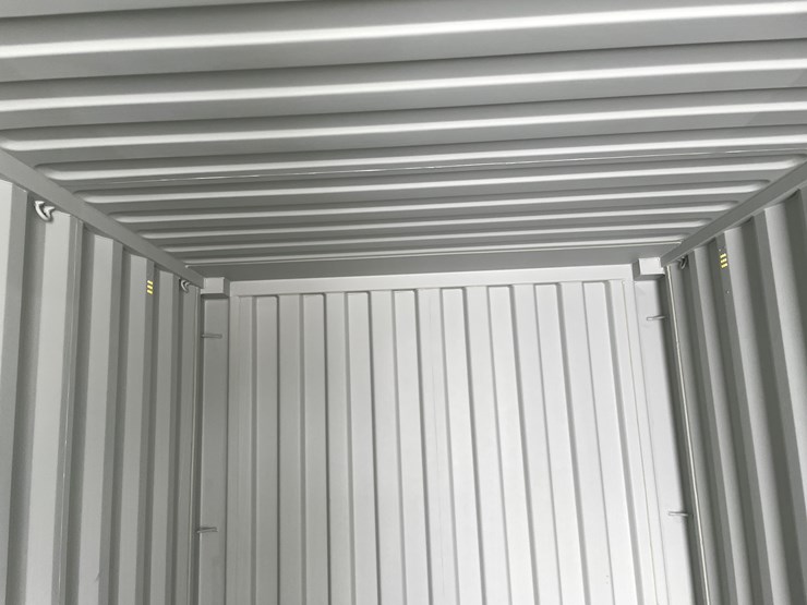 #106-•-20'-shipping-container-image-10