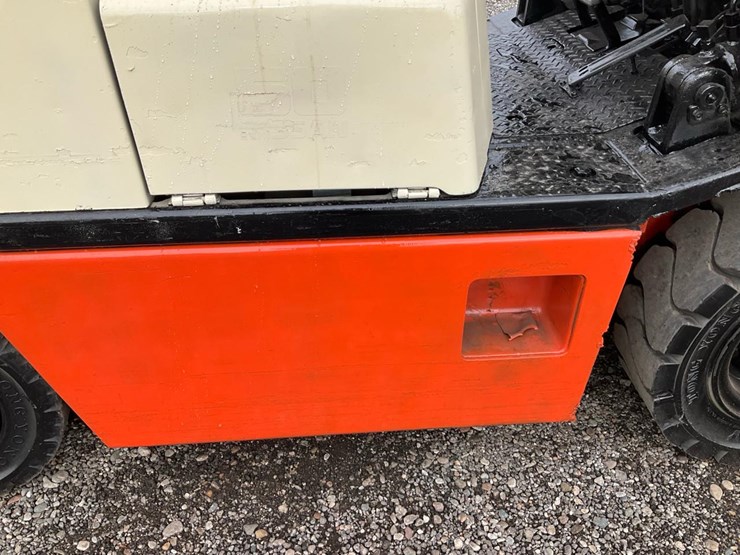 nissan-ph02a25v-image-36