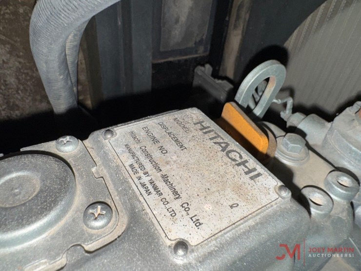 hitachi-zx55u-5a-image-6