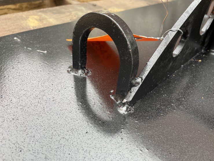 #2543-•-new-pinnacle-heavy-duty-1/2-moon-gusseted-2"-receiver-hitch-with-chain-hook-image-6