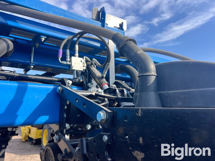 2020-kinze-3660-image-15