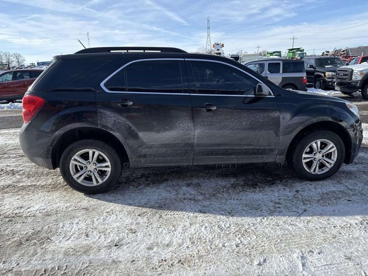 2015-chevrolet-equinox-lt-image-6