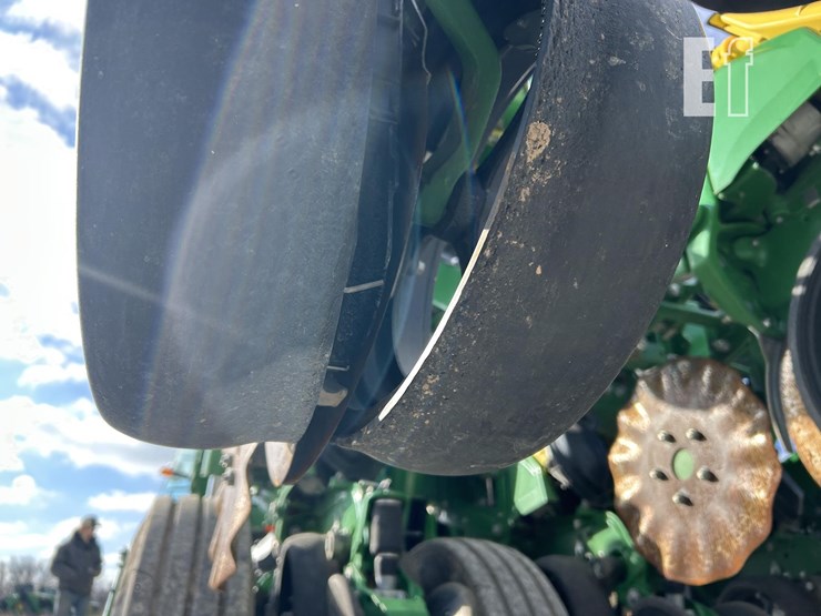 john-deere-1795-image-55