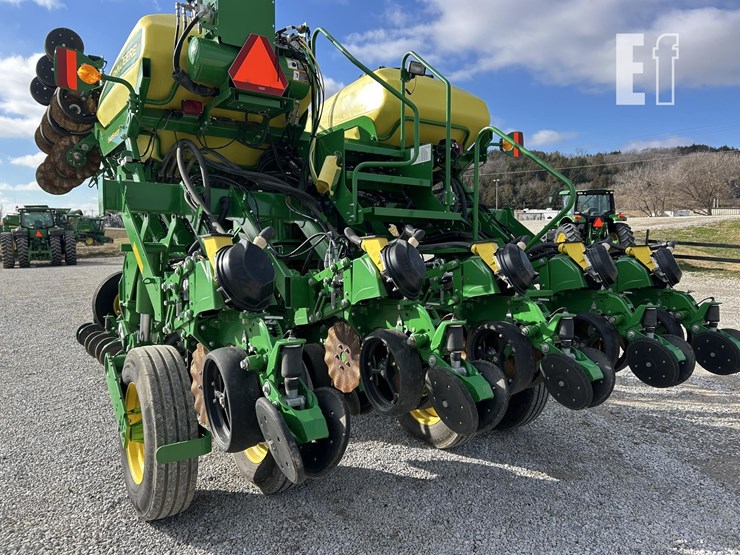 john-deere-1795-image-16