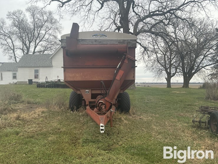 m&w-little-red-wagon-image-2