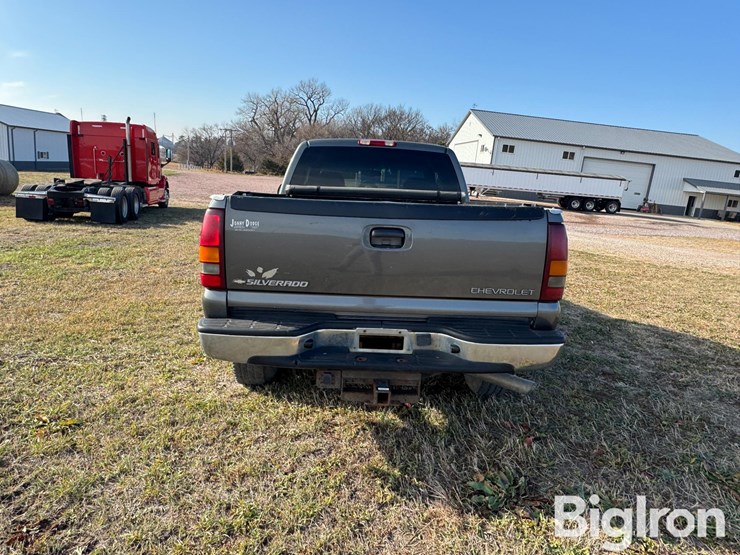 2002-chevrolet-2500-image-6