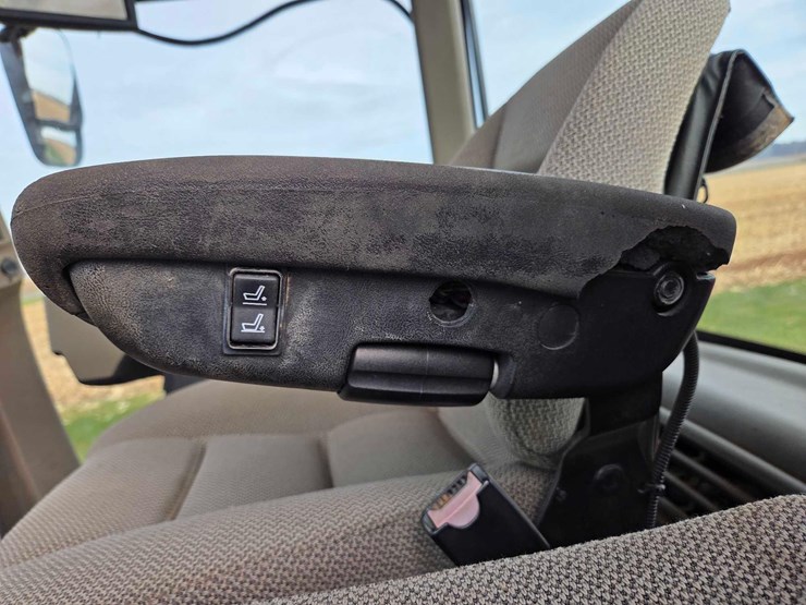 case-ih-620-image-55