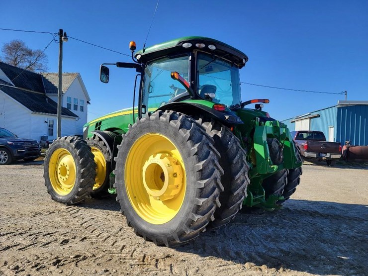 john-deere-8335r-image-3