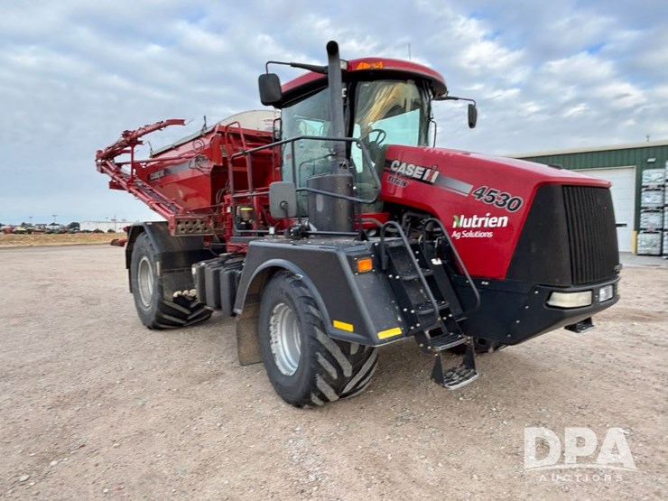 case-ih-titan-4530-image-6