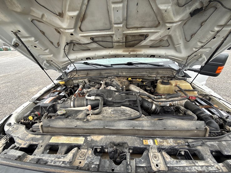 ford-f450-xl-image-15