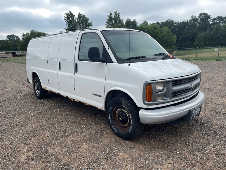 chevrolet-3500-image-7