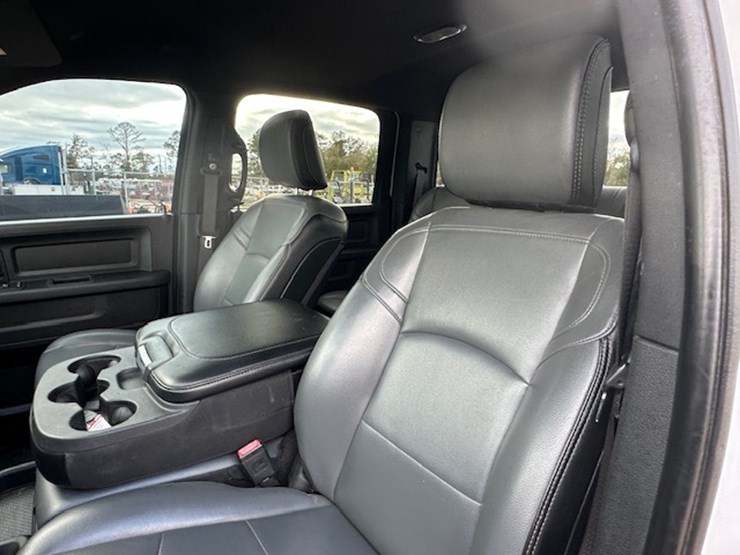 2022-dodge-ram-2500-image-35