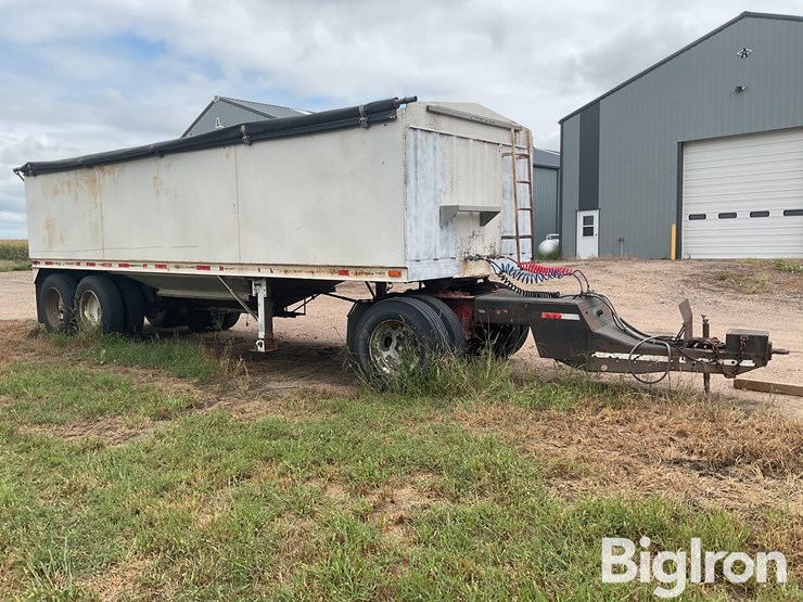 neville-trailer-image-3