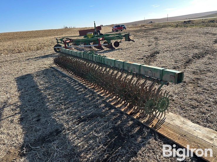 john-deere-400-image-5