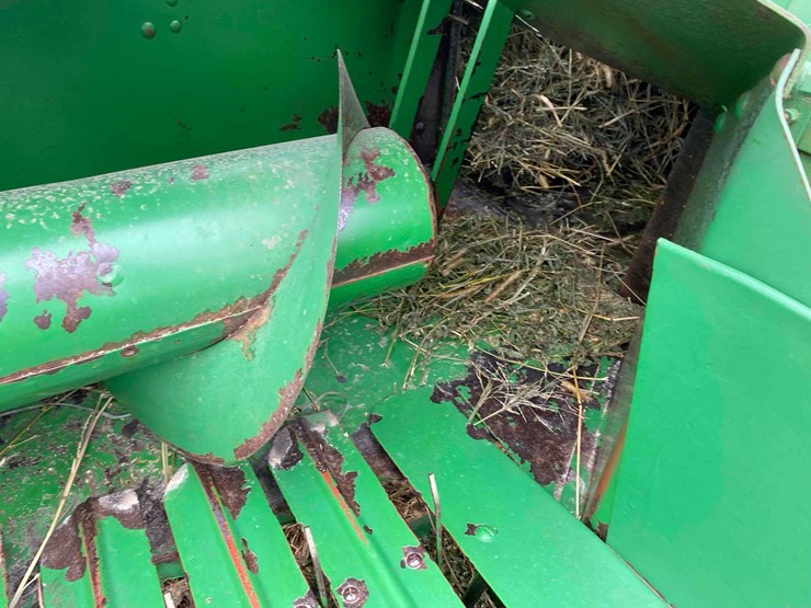 john-deere-14t-image-23