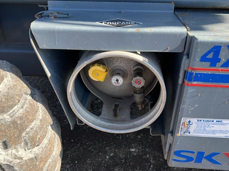 skyjack-sj8243rt-image-17