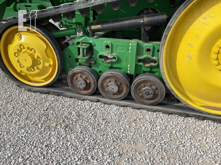 john-deere-8310rt-image-34