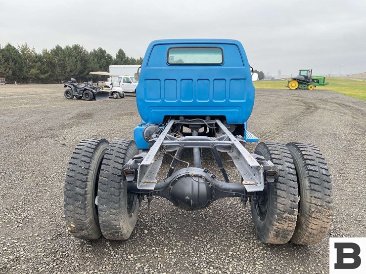 chevrolet-cheyenne-truck---caution-image-4
