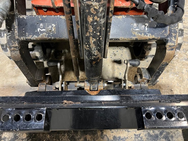 ditch-witch-sk800-image-10